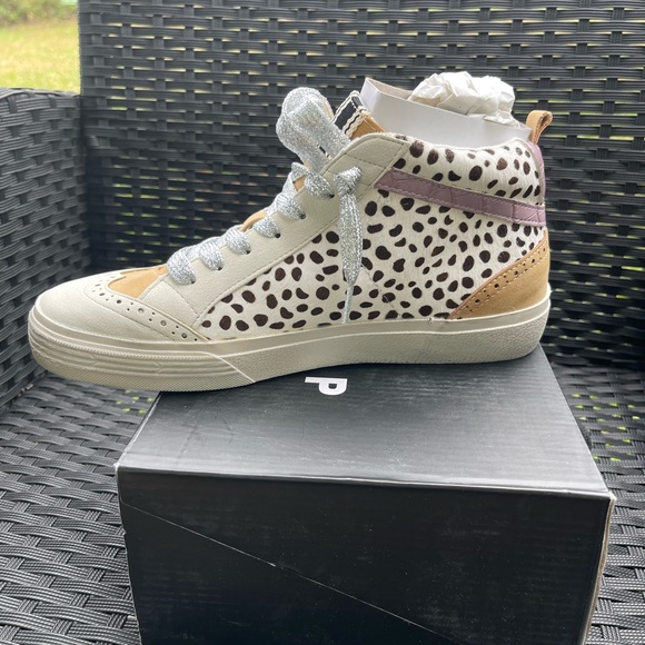 NEW! High Top Sneakers - Picture 5 of 6